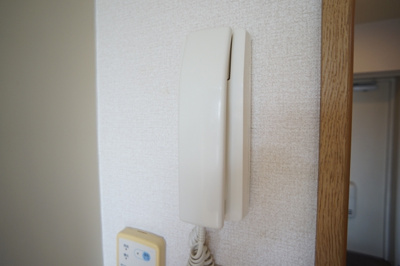 【セキュリティ】 | プリムヴェール | ※他のお部屋の写真です