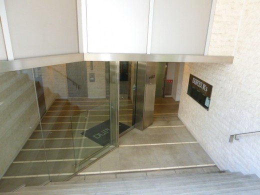 港区三田２丁目の賃貸マンションのその他|エントランス