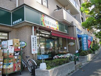 地産マルシェ小滝橋店まで318m