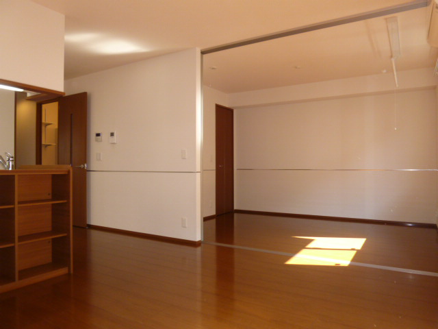 エクセラCの内装|ダイニング