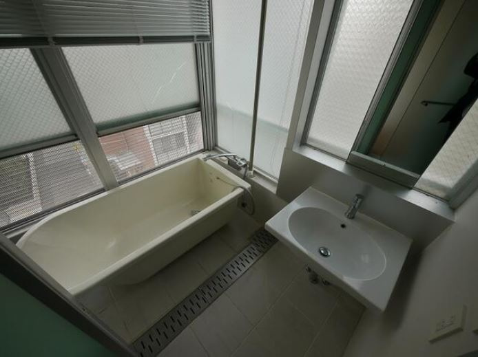 港区南麻布２丁目の賃貸マンションの浴室