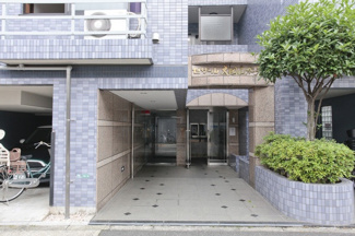 【エントランス】