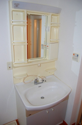 【洗面所】 | ル・アンソレイエ | ※同物件別室参考写真