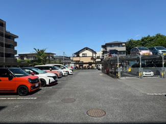 【駐車場】