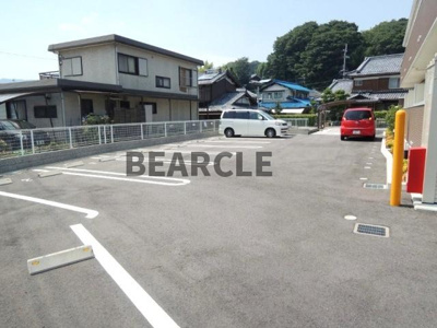 【駐車場】 | momoの樹 | 駐車場完備です