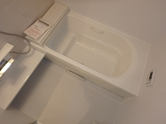 【浴室】 | LUCIANNA EAST