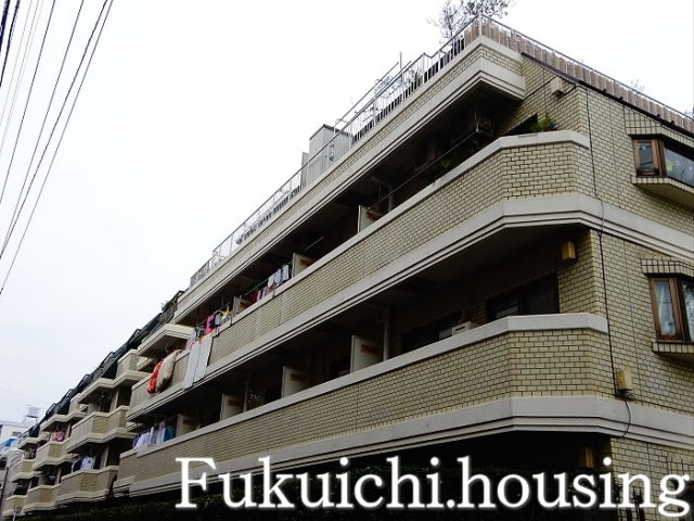 経堂ダイカンプラザの外観