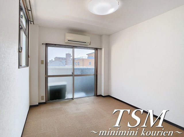 コーポ正宝　香里園の洋室