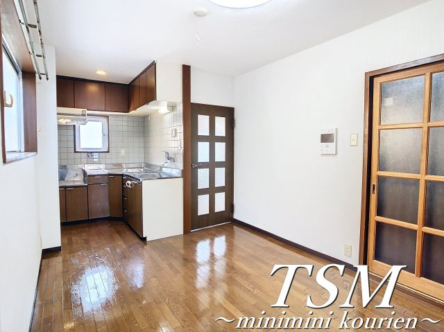 コーポ正宝　香里園の居間・リビング