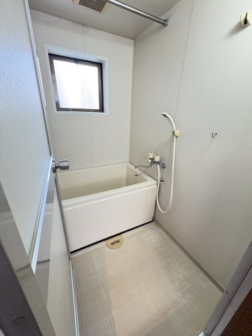 ウッドハイムの浴室