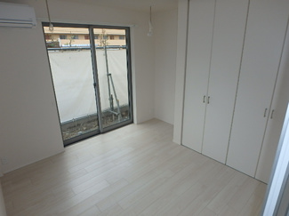 【洋室】 | LUCIANNA WEST