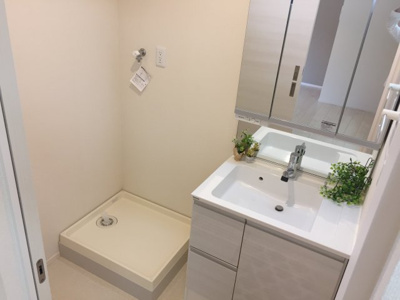 【独立洗面台】 | LUCIANNA WEST