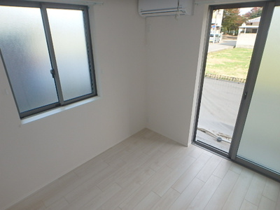 【洋室】 | LUCIANNA WEST