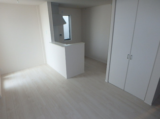 【居間・リビング】 | LUCIANNA EAST