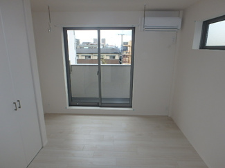 【洋室】 | LUCIANNA WEST