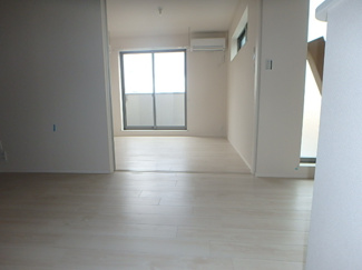 【居間・リビング】 | LUCIANNA WEST