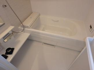 【浴室】 | LUCIANNA EAST