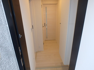 【玄関】 | LUCIANNA EAST