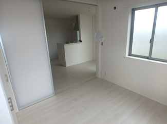 【洋室】 | LUCIANNA EAST