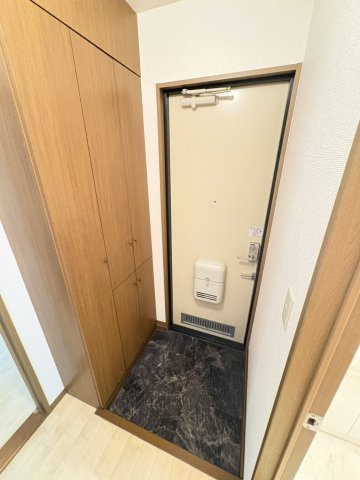 サンライトスクウェア弐番館の玄関