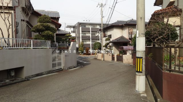 箕面市小野原東５丁目　土地の周辺