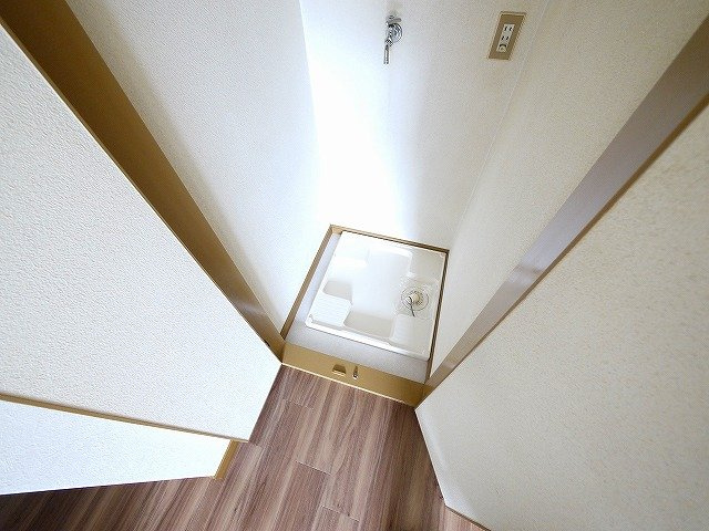 日生ハイツのその他|室内洗濯機置き場です。