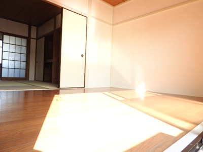 【洋室】 | 天王森マンション