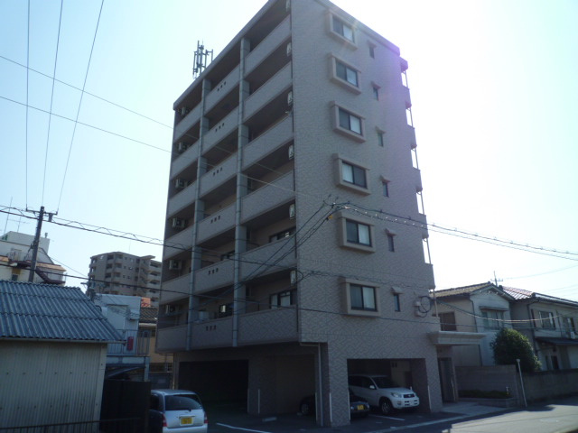 サンパレス幸町