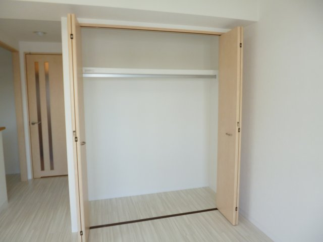 サンパレス幸町の収納|クローゼット