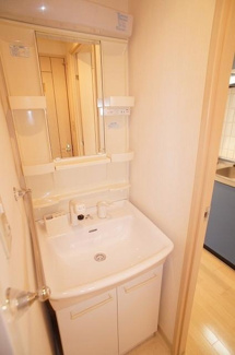 【洗面所】 | カーサラルーナ