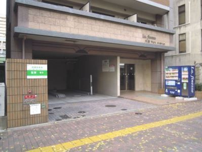 ラフィネス大濠パークアベニューのエントランス|ラフィネス大濠パークアベニュー（1K）　エントランス