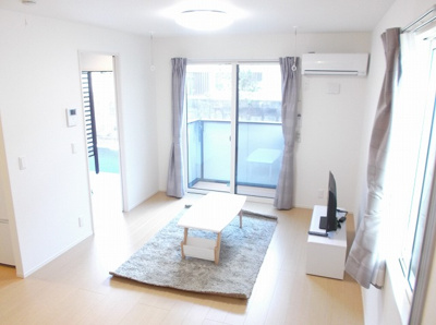 【居間・リビング】 | サン・ビリーブ