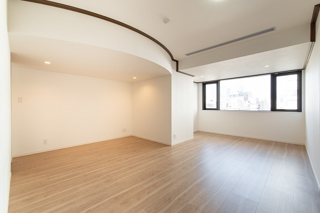 港区芝１丁目の賃貸マンションの洋室