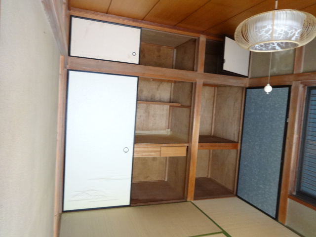 恩多町石川邸の収納