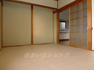 広島市安佐北区口田５丁目の一戸建ての和室