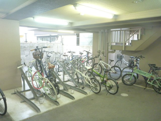 サムティ南堀江デューク　BRAVI不動産のその他共用部分|【サムティ南堀江デューク】駐輪場