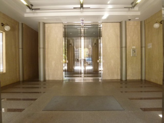 【エントランス】