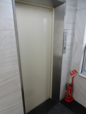 【その他共用部分】 | 石巻ビル | エレベータ