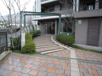 【エントランス】 | グランドメゾン修学院