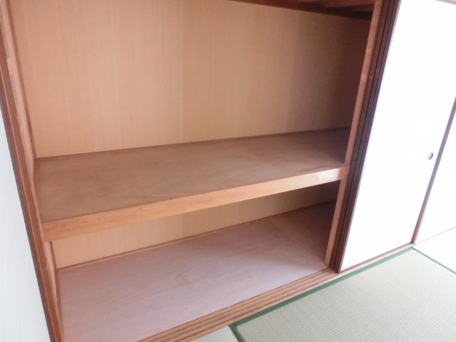ファーロ新北島の収納
