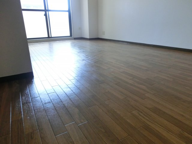ファーロ新北島の居間・リビング