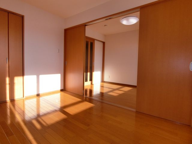 【洋室】 | クリスタ文の里