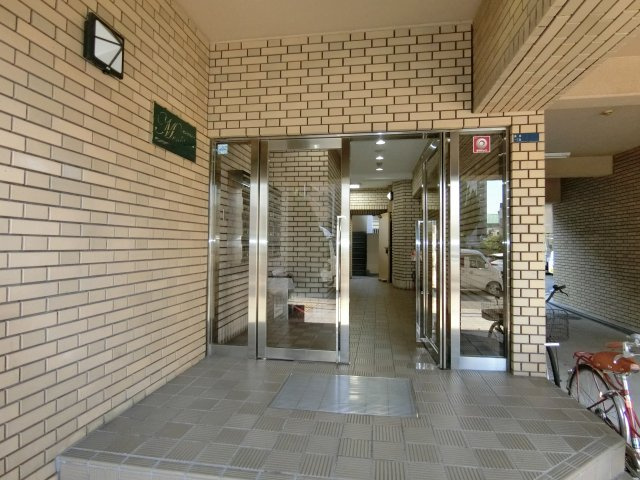 【エントランス】 | モンリベルテ天王寺