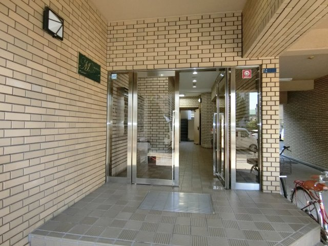 【エントランス】 | モンリベルテ天王寺
