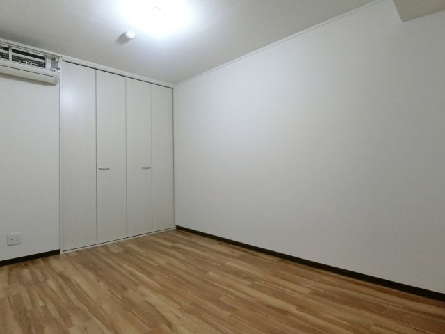 【寝室】 | モンリベルテ天王寺