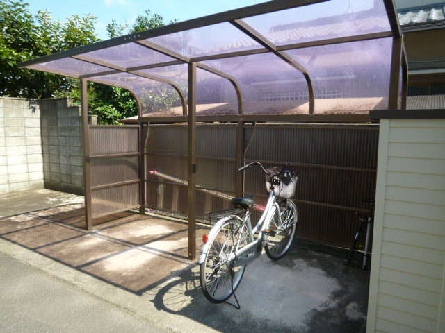 倉敷市大内のアパートのその他共用部分|自転車置き場