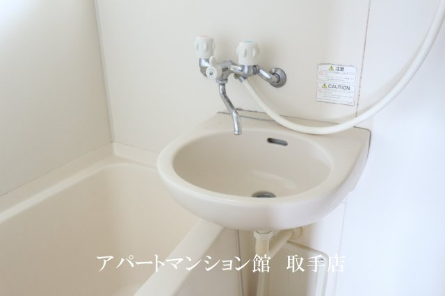 クレストの洗面所