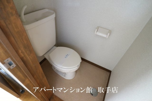 クレストのトイレ