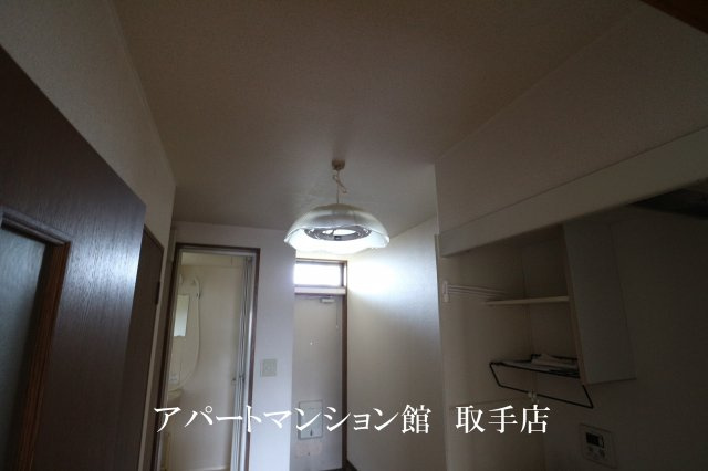 クレストの設備