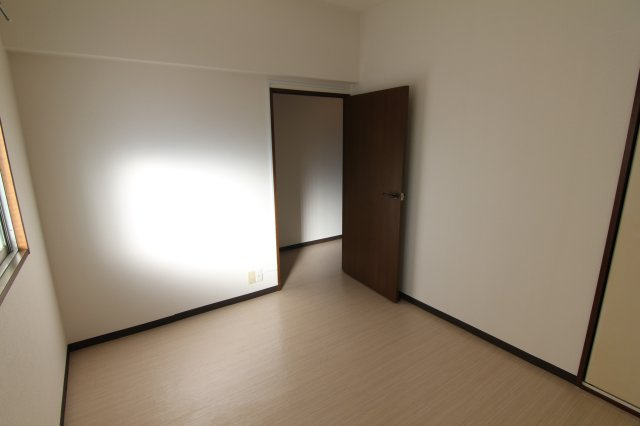 【洋室】 | ハイツＫＴⅢ